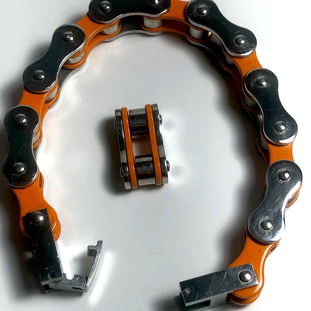 Motorcycle Chain Bracelet w / extra link